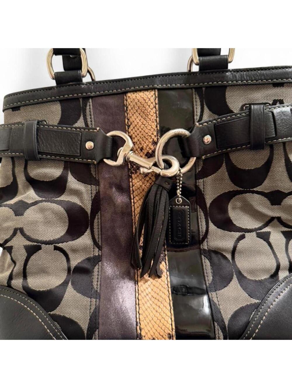 VINTAGE COACH Hampton Signature Python Tote 👜 - Picture 4 of 7